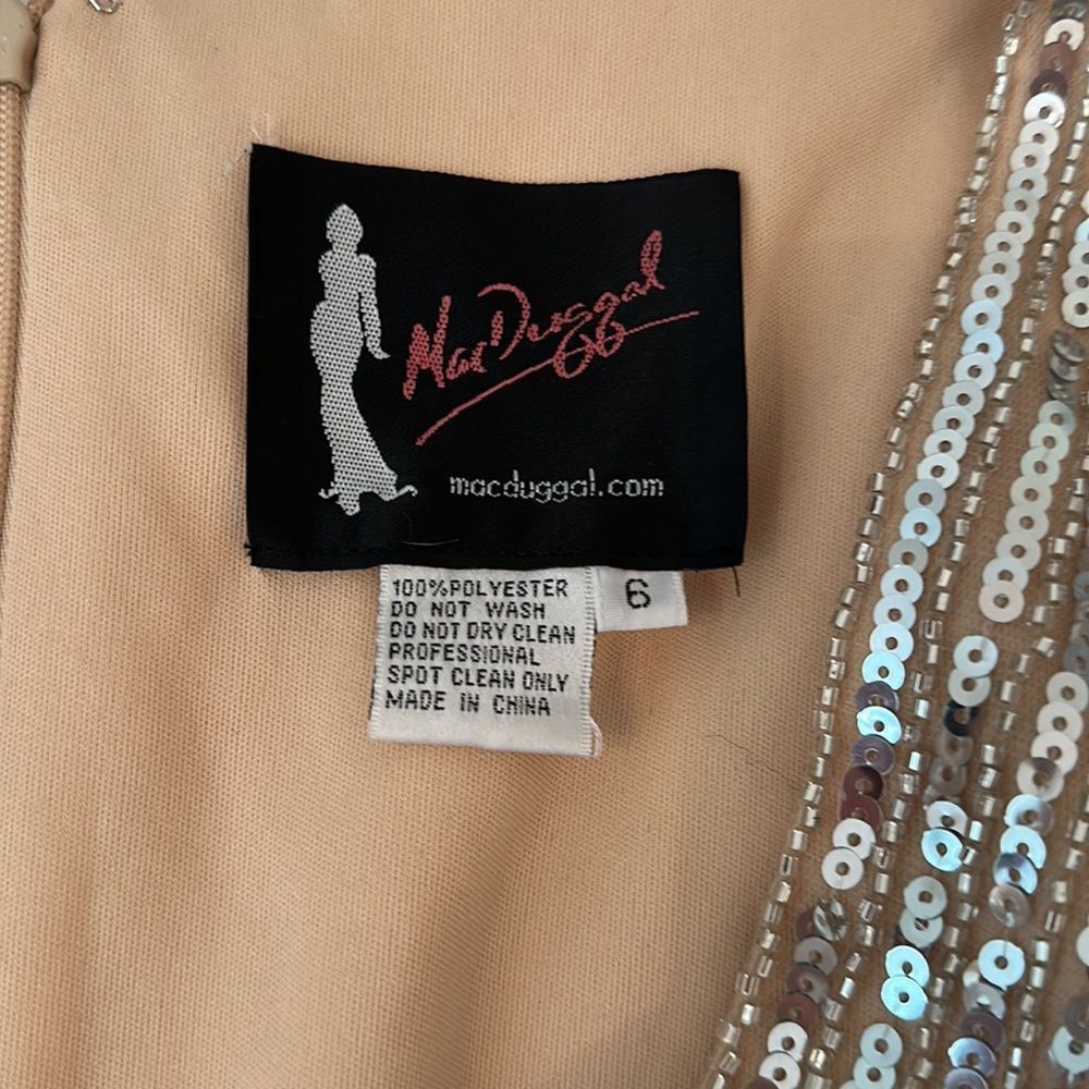 Mac Duggal gown - Picture 14 of 15